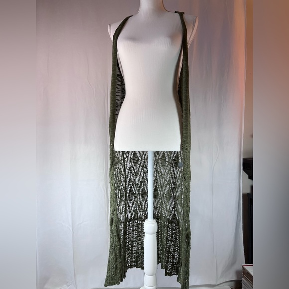 CHARLOTTE RUSSE Green Boho Duster Cardigan Crochet Long Sleeveless Sz Large - Picture 1 of 5